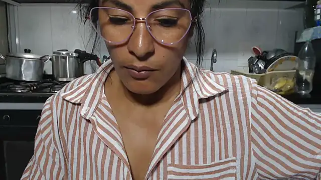 kateleyagrey online show from February 2026 02:53:01 AM