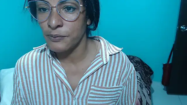 kateleyagrey online show from February 2026 07:25:01 PM