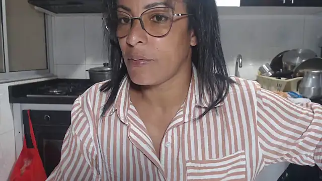 kateleyagrey online show from October 2025 07:48:02 PM