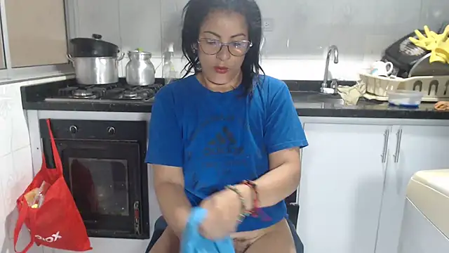 kateleyagrey online show from September 2025 12:33:02 PM