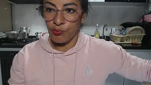 kateleyagrey online show from May 2026 08:34:02 PM