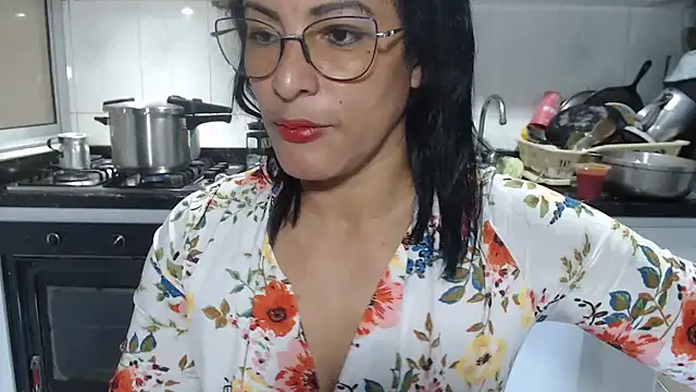 Snapshot of kateleyagrey chatting on November 2025 08:09:02 PM kateleyagrey online show from November 2025 08:09:02 PM