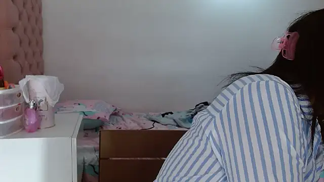 kateleyagrey online show from March 2025 03:58:02 PM