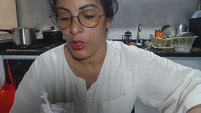 kateleyagrey online show from October 2025 01:24:01 PM