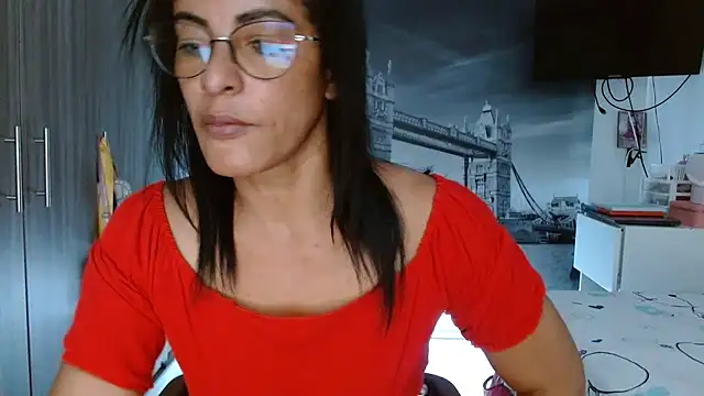 kateleyagrey online show from January 2025 10:31:02 PM
