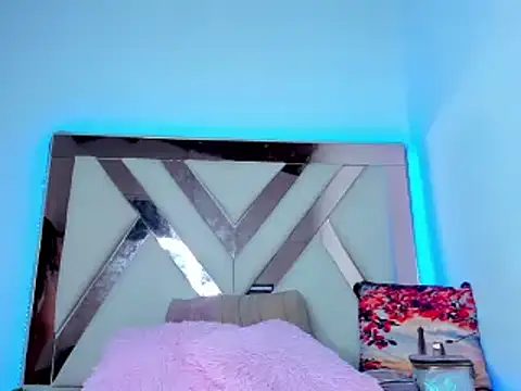 gaby latin22 online show from December 2024 11:49:01 AM