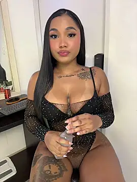 TianaaJackson online show from July 2026 08:50:02 PM