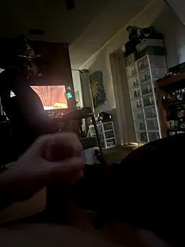 Snapshot of whitestroker chatting on November 2025 06:22:02 PM whitestroker online show from November 2025 06:22:02 PM