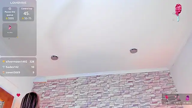 Lucia-sex online show from February 2025 08:05:01 PM