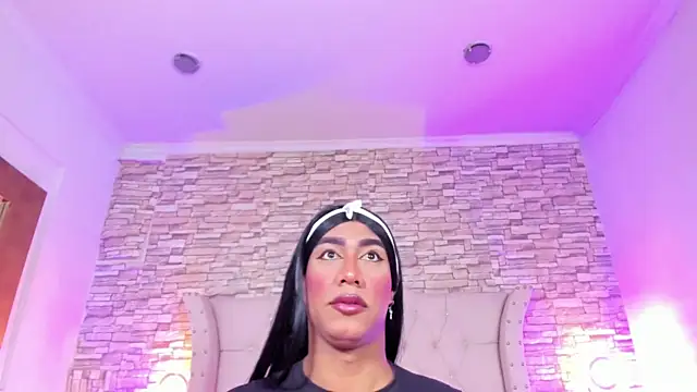 Lucia-sex online show from February 2026 08:26:01 PM