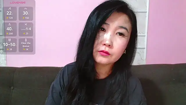 Bet Lu online show from October 2025 04:14:01 AM
