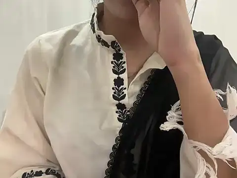 Minal 07 online show from October 2025 04:18:01 PM