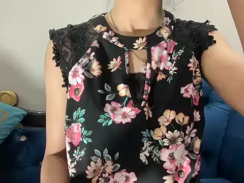 Minal 07 online show from December 2025 08:21:01 PM