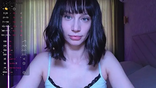 Alice Wonders online show from November 2025 06:17:01 AM