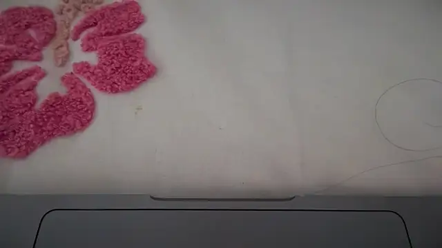 Lillymariee online show from November 2025 01:33:02 PM