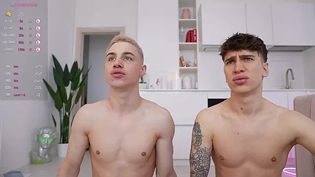 Evan  White  online show from February 2025 07:34:01 AM