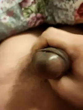 PepeCharlie27 online show from April 2026 05:42:01 AM