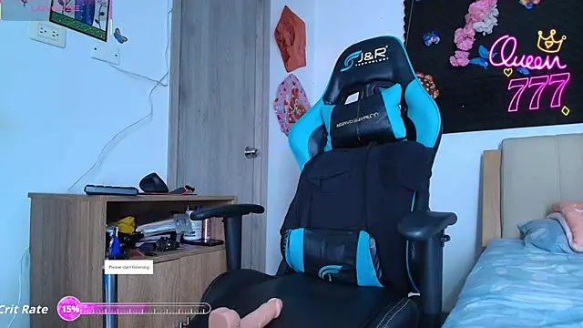 Hot Brunette34 online show from February 2026 02:14:02 AM