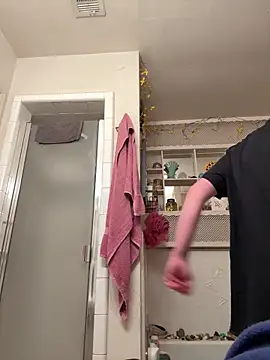 ClumsyLink online show from February 2026 09:53:01 AM