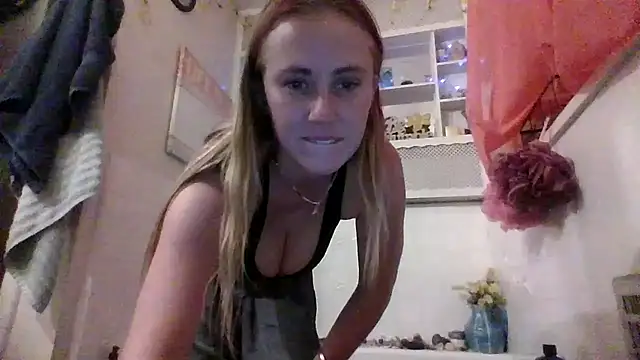 ClumsyLink online show from September 2025 07:30:02 AM