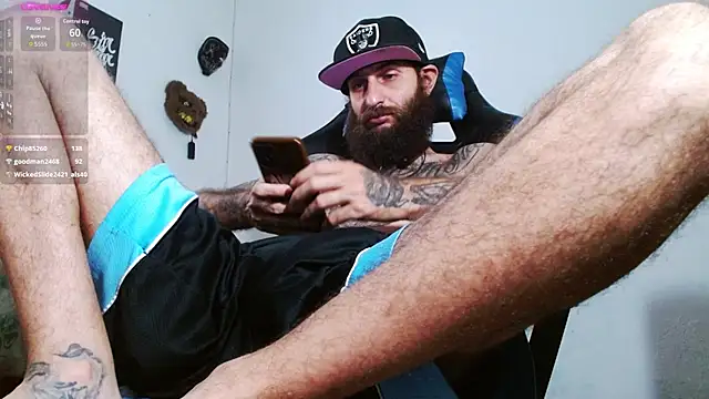 Snapshot of Tatted21xxx chatting on May 2026 04:51:01 PM Tatted21xxx online show from May 2026 04:51:01 PM
