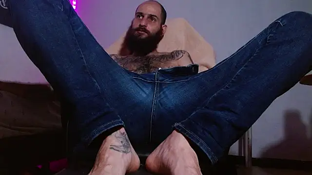 Snapshot of Tatted21xxx chatting on April 2026 06:14:02 PM Tatted21xxx online show from April 2026 06:14:02 PM