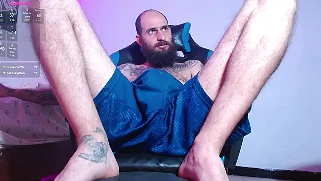 Snapshot of Tatted21xxx chatting on April 2026 02:52:02 PM Tatted21xxx online show from April 2026 02:52:02 PM