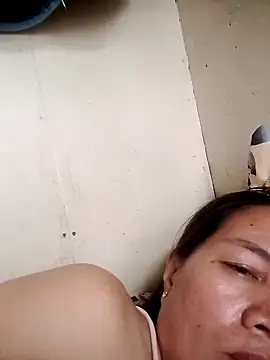 Snapshot of Sofiafuckbabes chatting on March 2025 12:44:01 AM Sofiafuckbabes online show from March 2025 12:44:01 AM