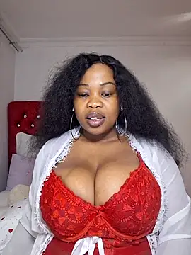 Snapshot of BoobQueenxx chatting on June 2026 02:39:01 AM BoobQueenxx online show from June 2026 02:39:01 AM