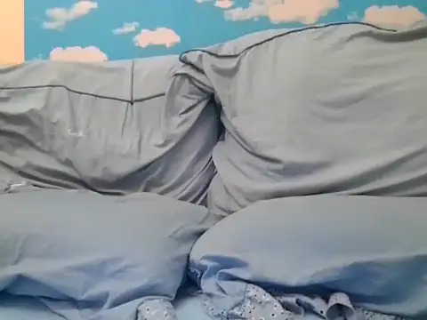RealLittleRedRidingHood online show from April 2026 08:16:02 PM
