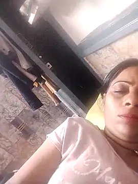 Snapshot of Manmohini123 chatting on March 2025 05:18:02 PM Manmohini123 online show from March 2025 05:18:02 PM