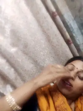 Snapshot of Manmohini123 chatting on March 2025 04:11:01 PM Manmohini123 online show from March 2025 04:11:01 PM