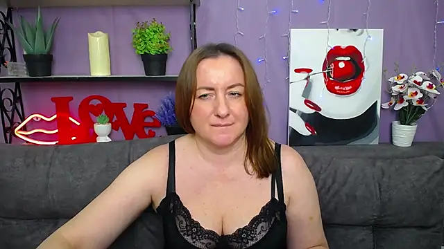 Abby Taylorr online show from March 2025 01:23:02 PM