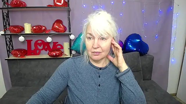 BlondyLeeBest online show from February 2025 07:17:02 PM