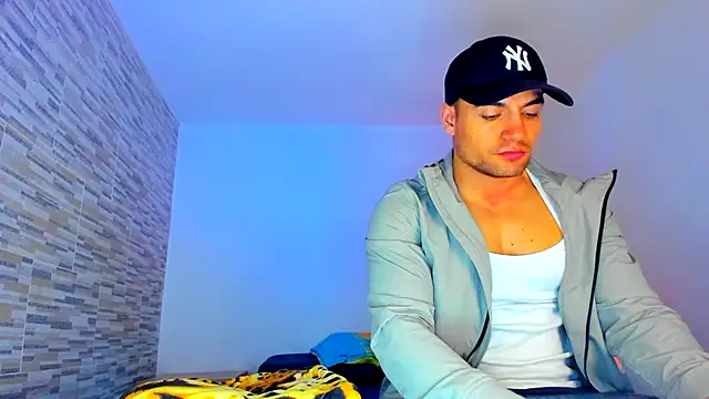Snapshot of nicolas_herrera chatting on February 2025 02:08:02 AM nicolas herrera online show from February 2025 02:08:02 AM