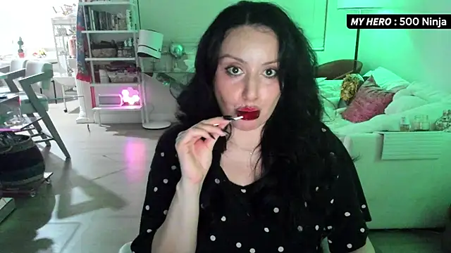 Snapshot of Vesaaa chatting on October 2025 05:30:01 AM Vesaaa online show from October 2025 05:30:01 AM