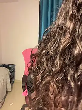 Indian-Squirt online show from March 2026 01:57:01 PM
