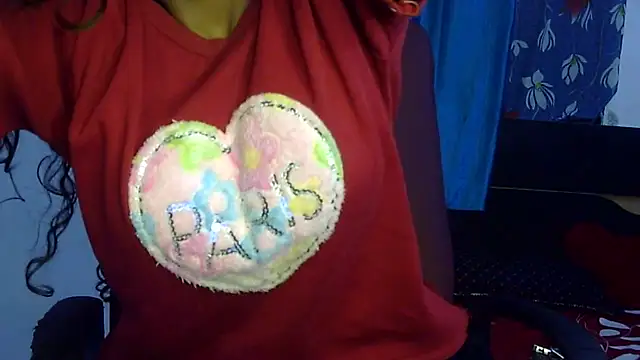 Indian-Squirt online show from November 2025 03:06:02 PM