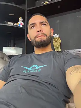 Snapshot of matteosantos chatting on March 2026 12:30:01 PM matteosantos online show from March 2026 12:30:01 PM