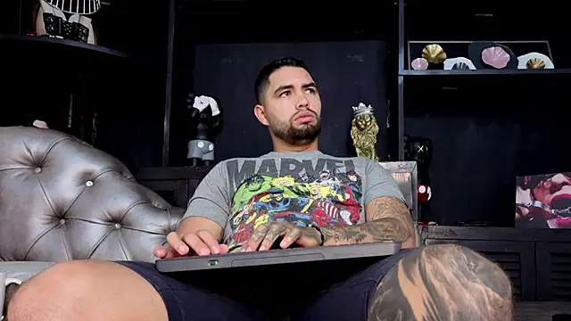 matteosantos online show from November 2025 11:20:02 AM