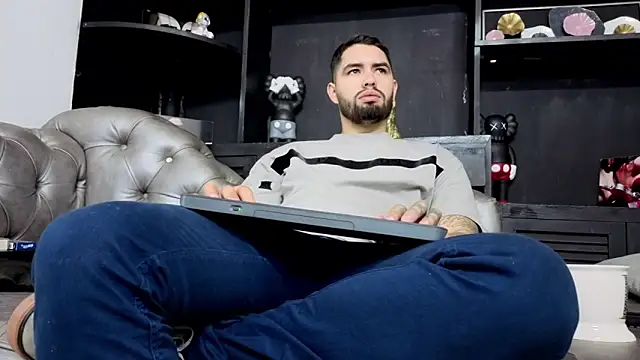 Snapshot of matteosantos chatting on February 2026 10:04:01 AM matteosantos online show from February 2026 10:04:01 AM