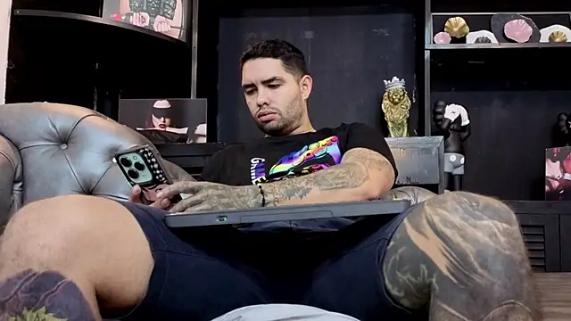 matteosantos online show from October 2025 11:53:02 AM