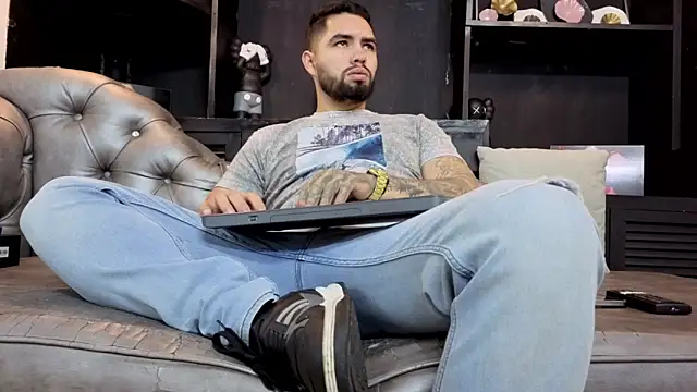 Snapshot of matteosantos chatting on March 2026 11:16:02 AM matteosantos online show from March 2026 11:16:02 AM