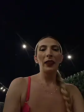 AlexaBarnes online show from July 2026 07:17:01 PM