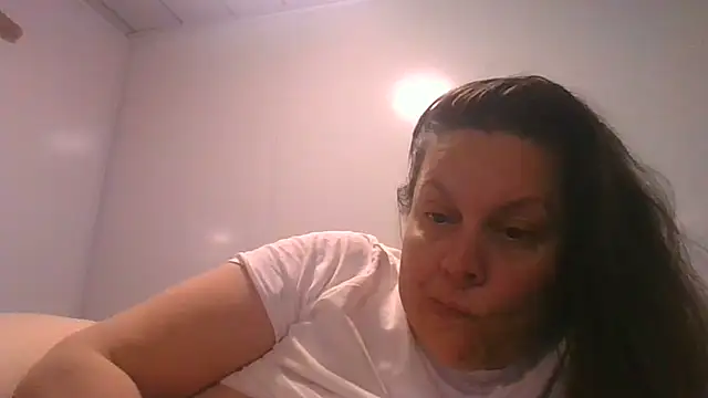 fulloferotic online show from April 2026 06:10:01 PM