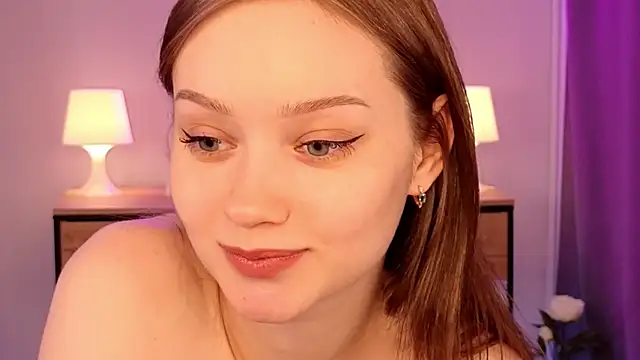 Snapshot of Sheila_Bless chatting on December 2025 05:18:02 PM Sheila Bless online show from December 2025 05:18:02 PM