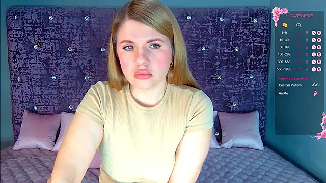 NoraBigAss online show from February 2026 12:30:01 AM