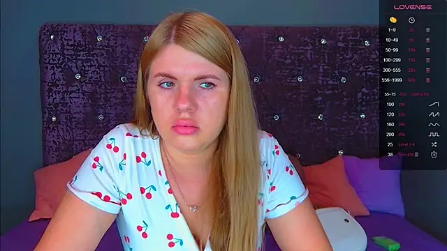 NoraBigAss online show from September 2025 01:45:01 AM