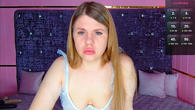 NoraBigAss online show from April 2026 12:04:01 AM
