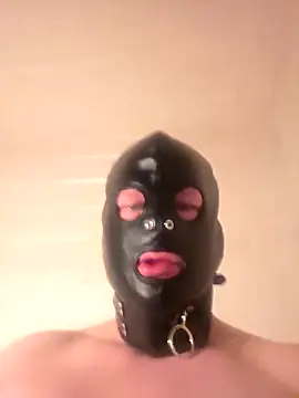 Papiercedbisex online show from April 2026 05:41:02 PM